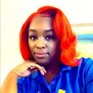 Meet your Posher, Teshea